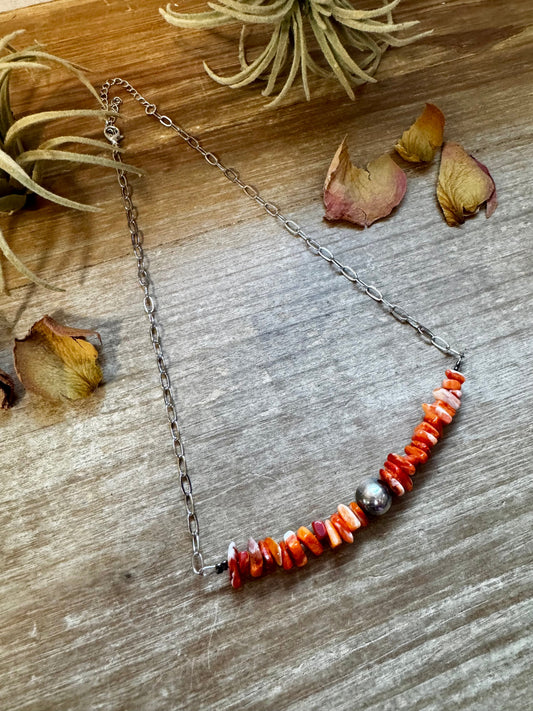 Paperclip Chain Necklace – Spiny Oyster Chip & Sterling Silver Pearl