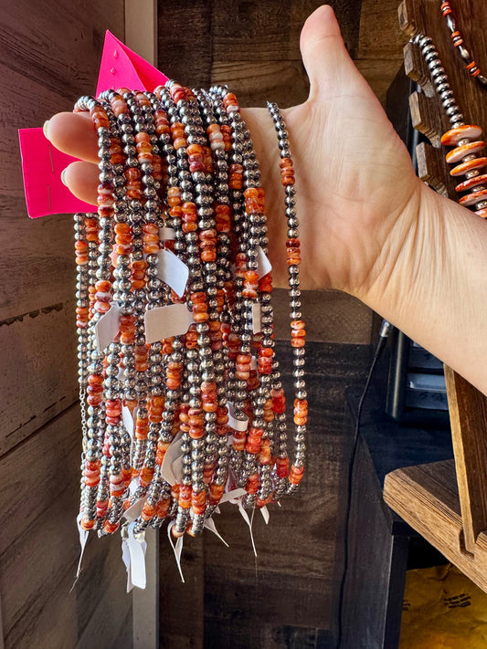 18-Inch Sterling Silver Pearl Necklace with Spiny Oyster (5mm)