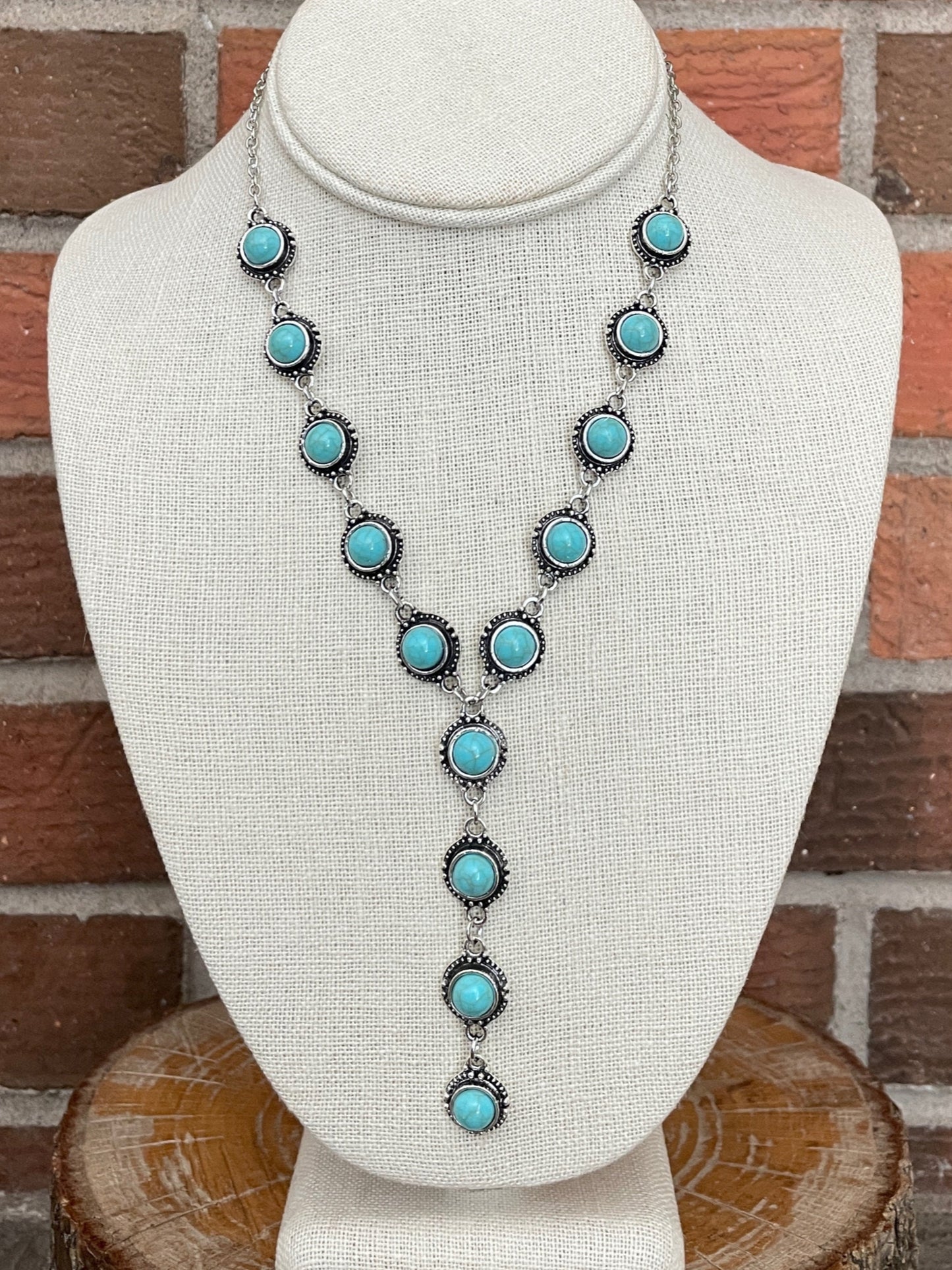 Round Faux Turquoise Concho Lariat Necklace