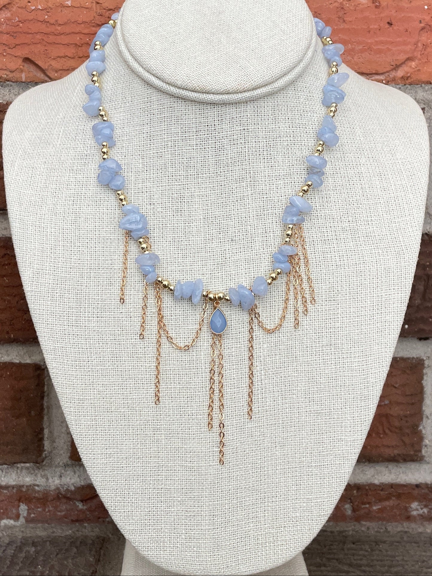 Faux Stone Beaded Icicle Necklace