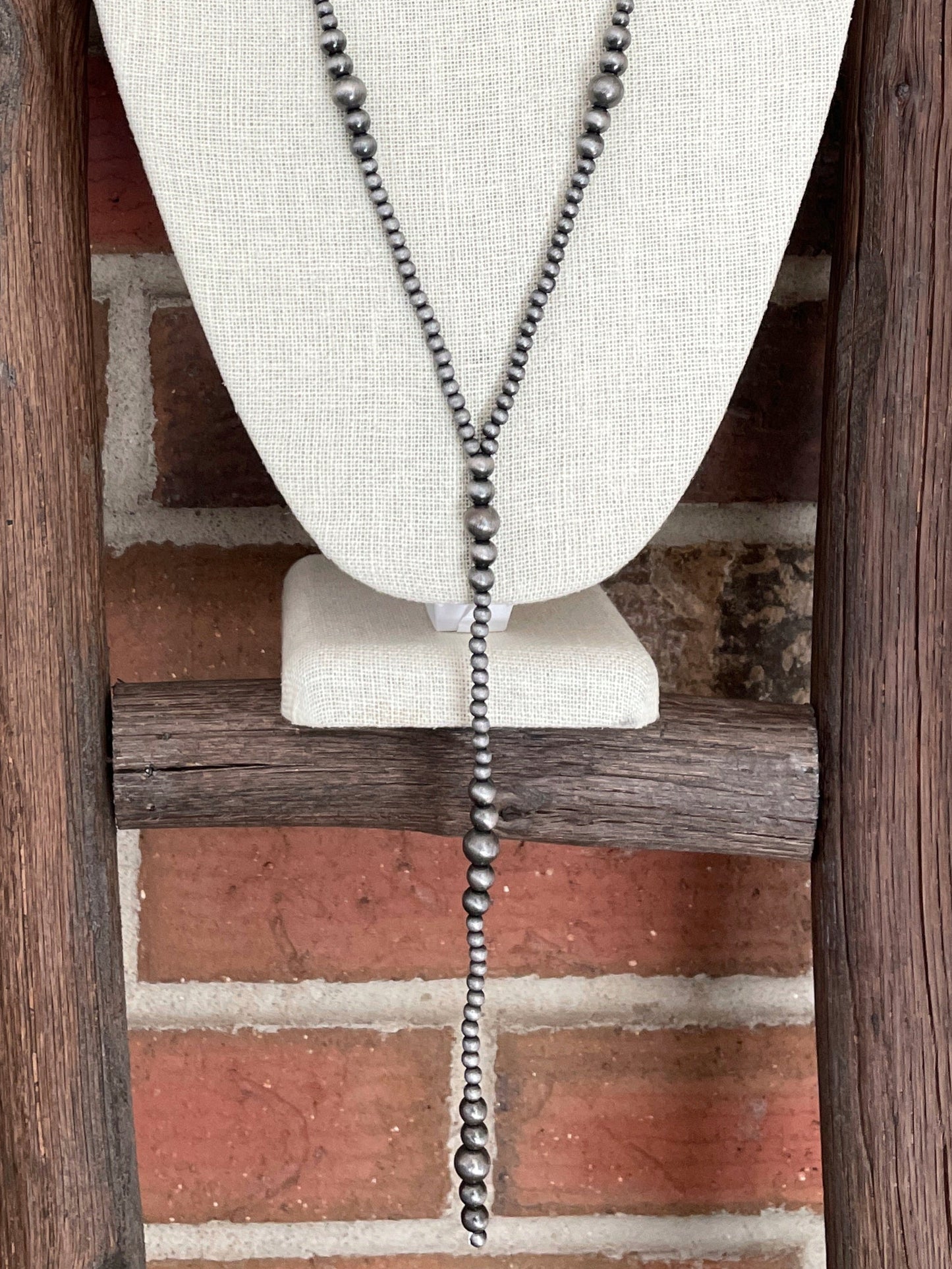 Navajo Style Pearl Graduated Lariat Necklace
