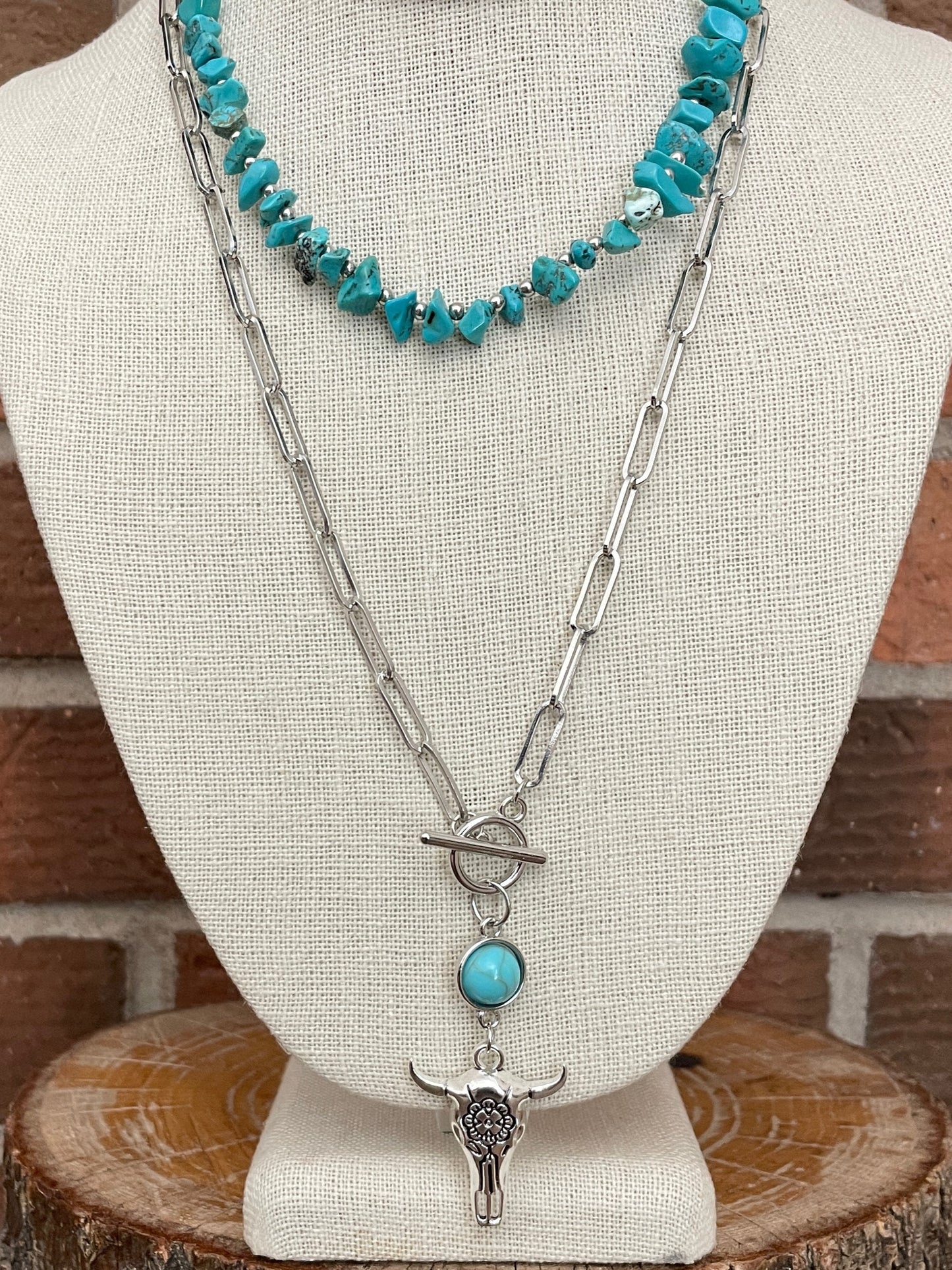 Floral Steer Skull and Turquoise Chip Necklace Set