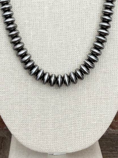 20.5 inch Navajo Style Pearl Saucer Necklace