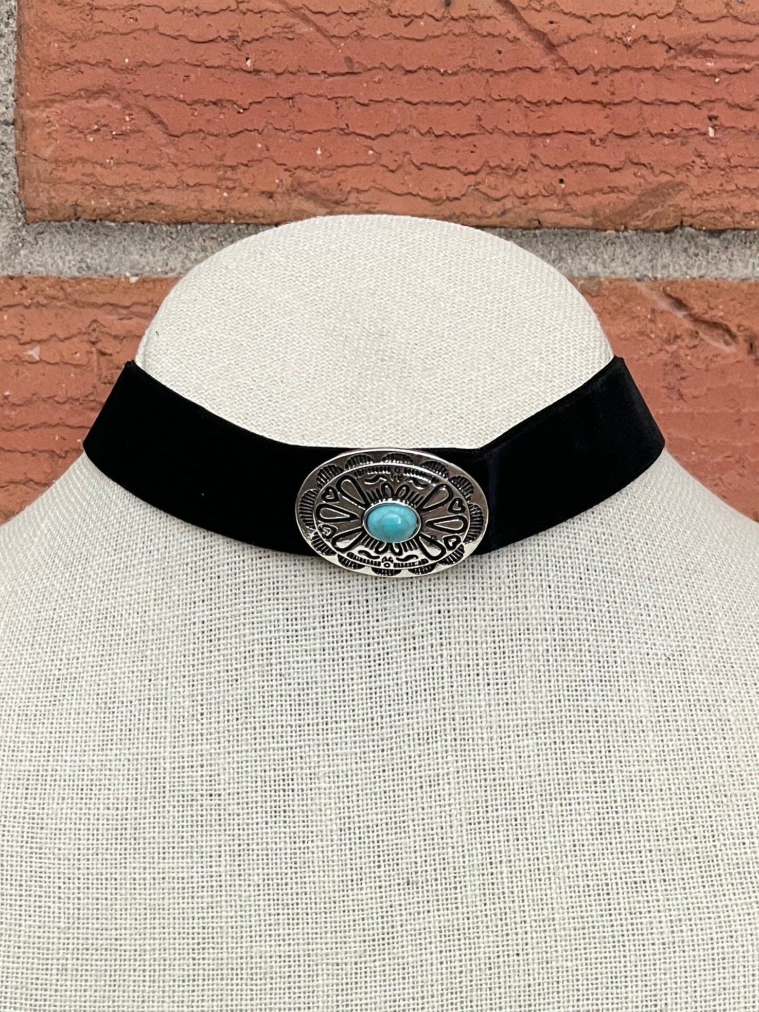 Crushed Velvet Concho Choker Necklace with Faux Turquoise