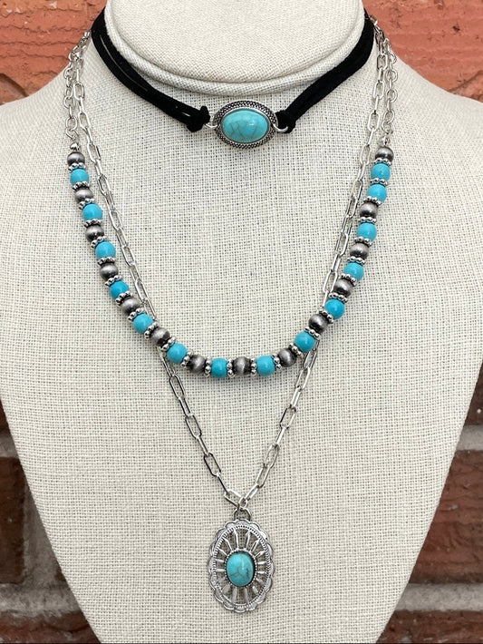 Cutout Concho Necklace Set with Faux Turquoise & Navajo Style Pearls