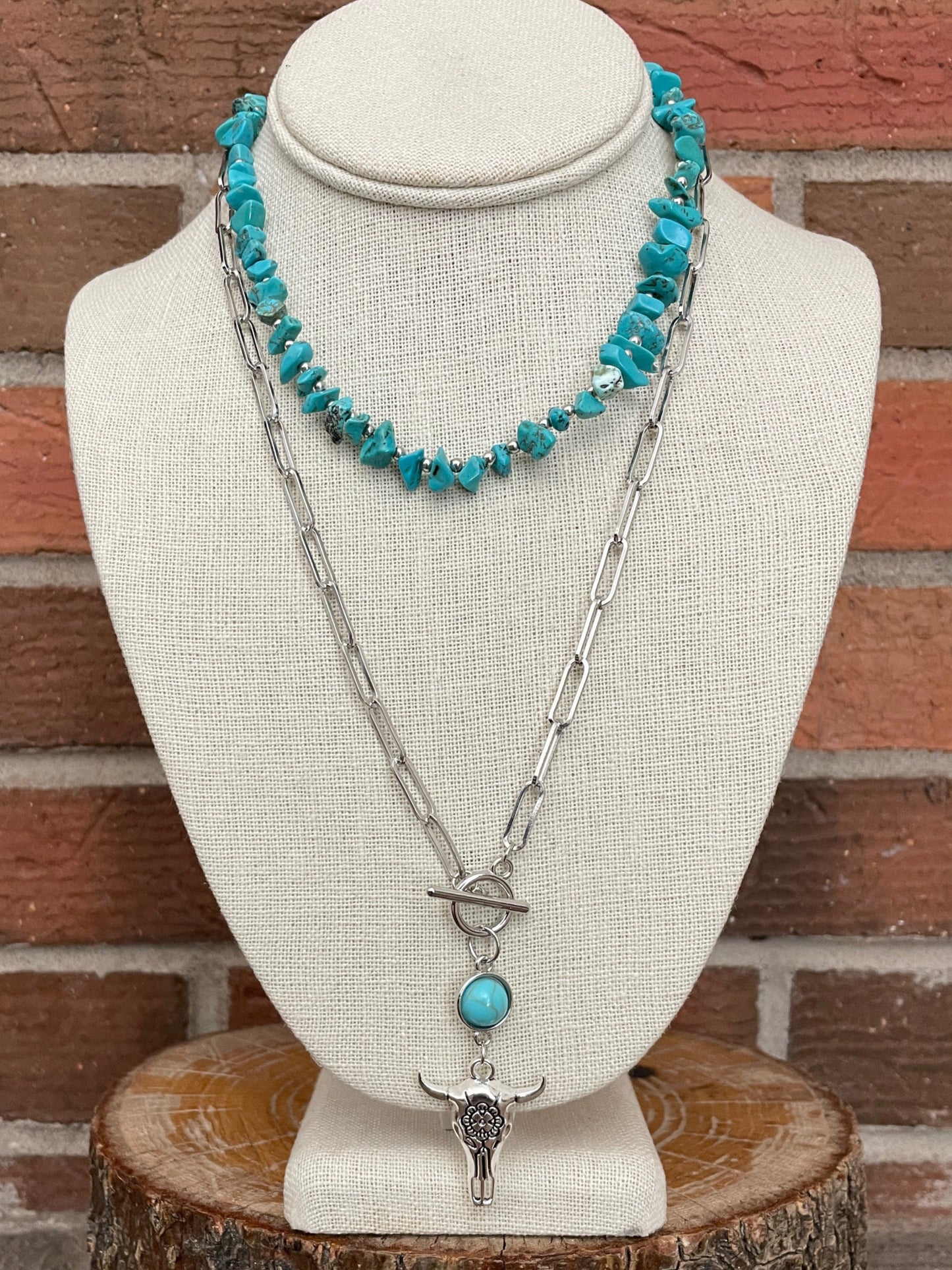 Floral Steer Skull and Turquoise Chip Necklace Set
