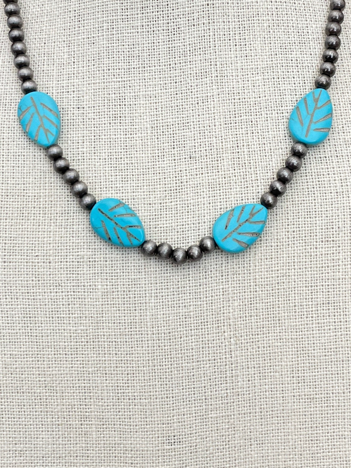 Navajo Style Pearl Necklace with Faux Turquoise Leaves