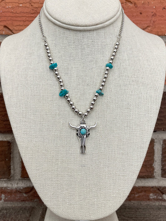 Faux Turquoise & Silver Beaded Steer Skull Necklace