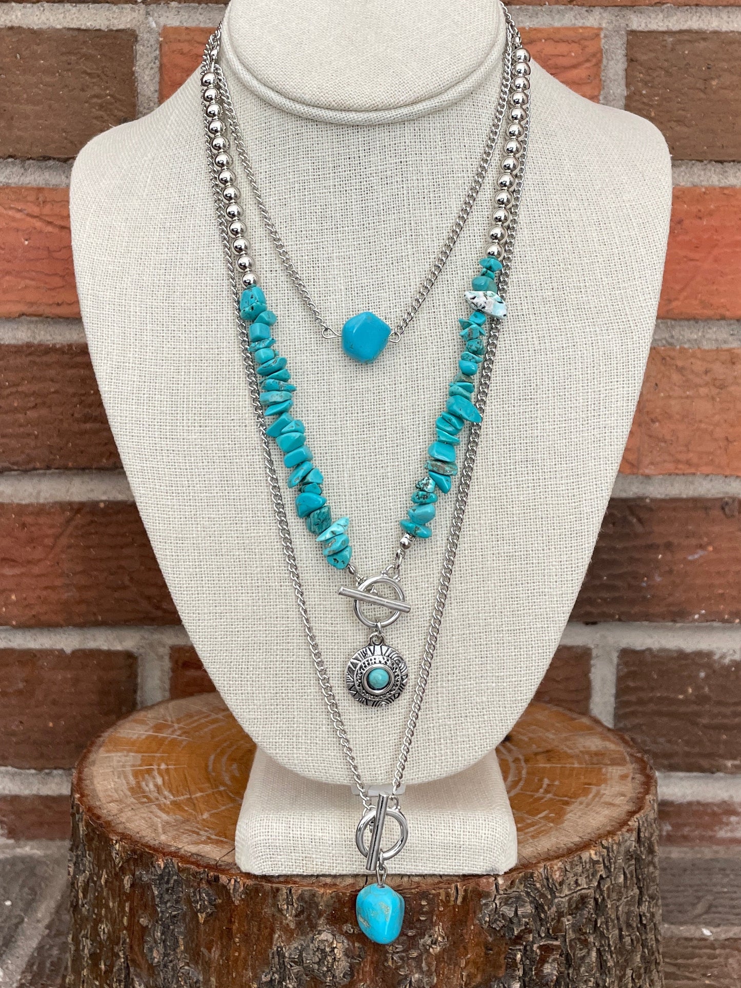 Aztec Pendant Necklace Set with Faux Turquoise