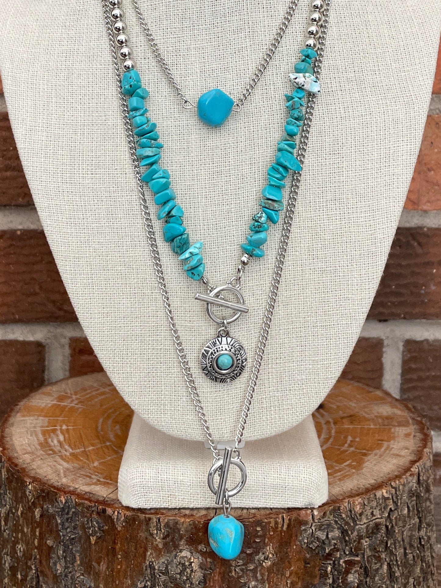 Aztec Pendant Necklace Set with Faux Turquoise