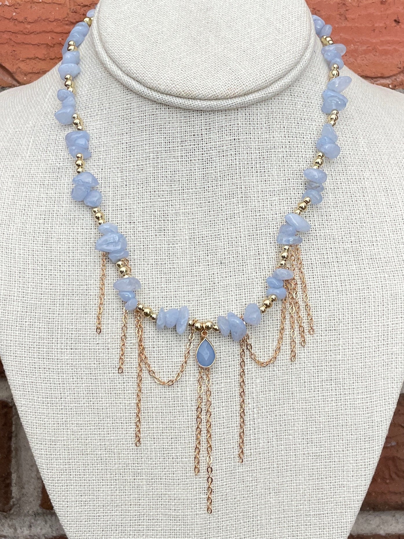 Faux Stone Beaded Icicle Necklace