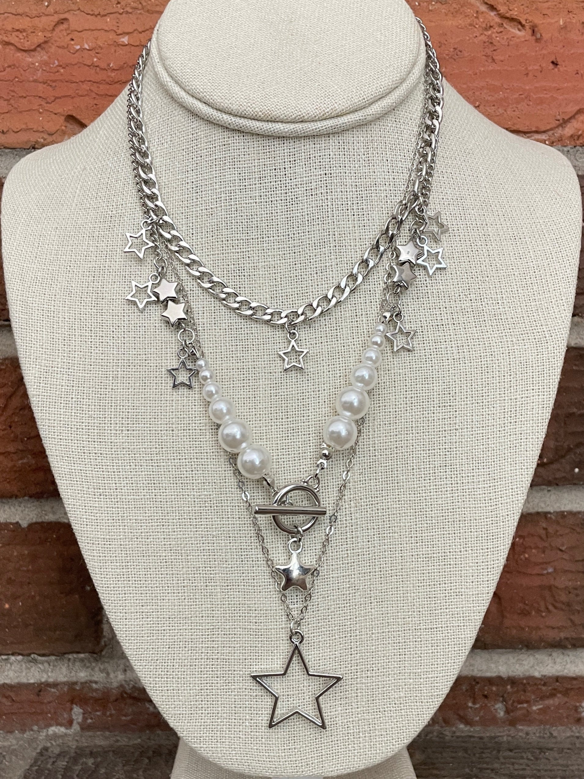 Layered Star Necklace Set with White Faux Pearls