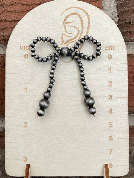 Navajo Style Pearl Bow Earrings