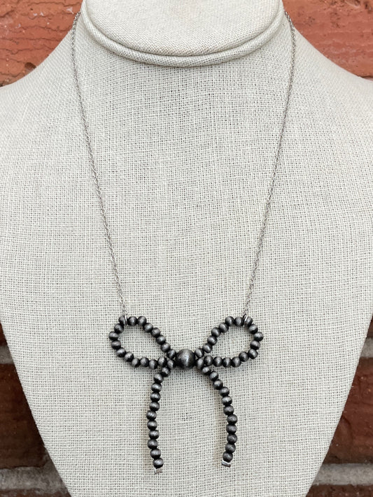 Navajo Style Pearl Bow Necklace with Chain