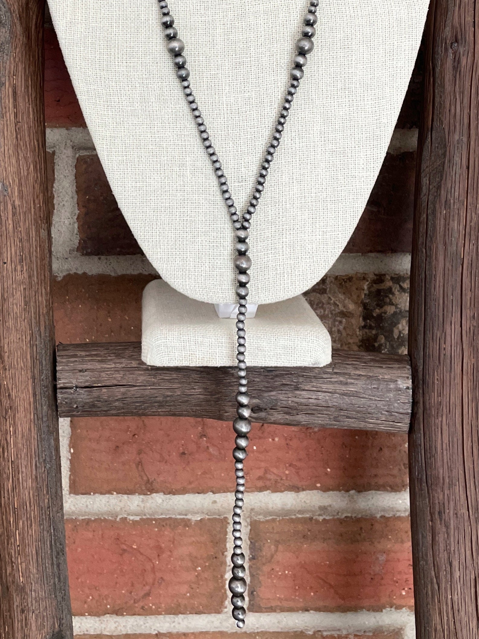 Navajo Style Pearl Graduated Lariat Necklace
