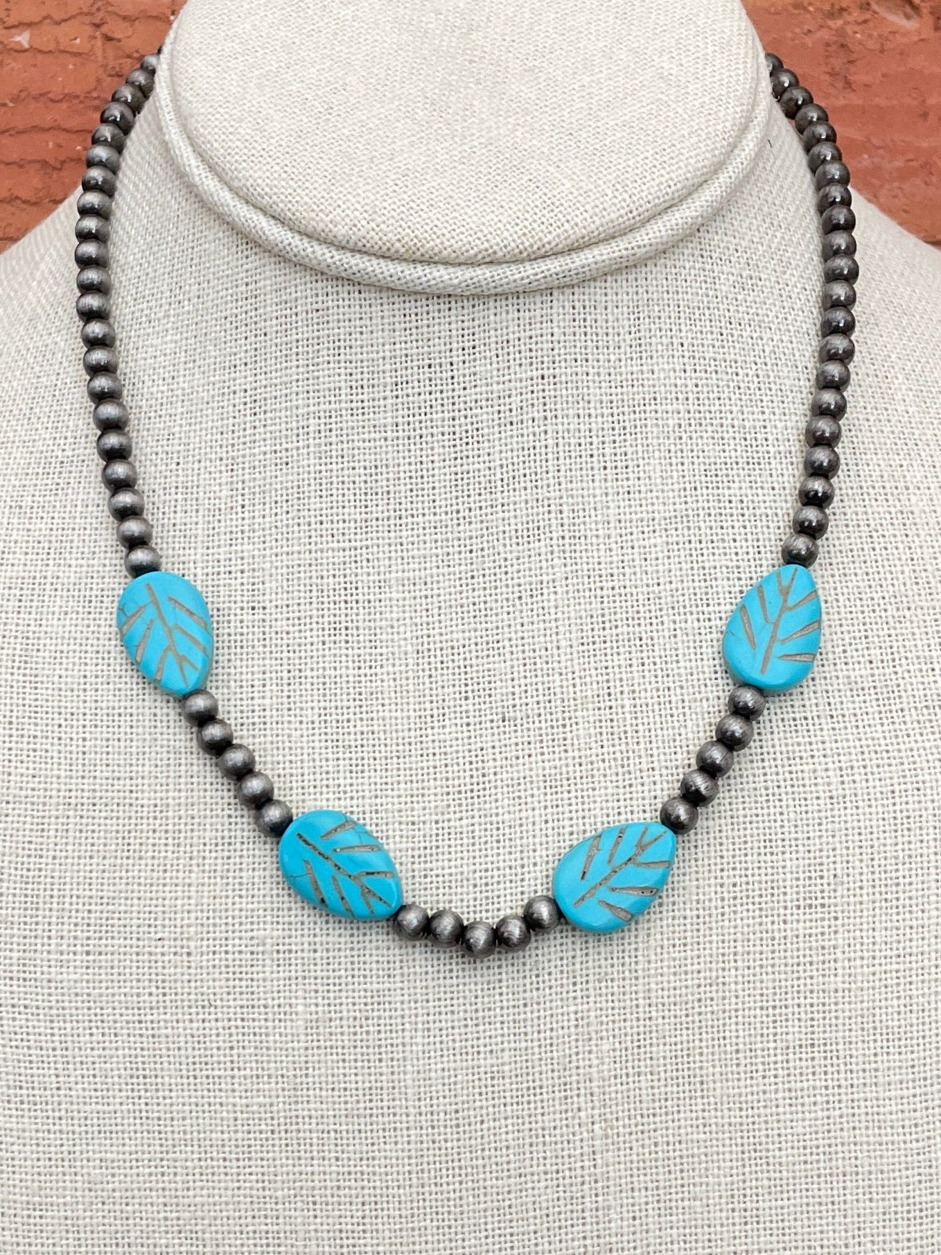Navajo Style Pearl Necklace with Faux Turquoise Leaves