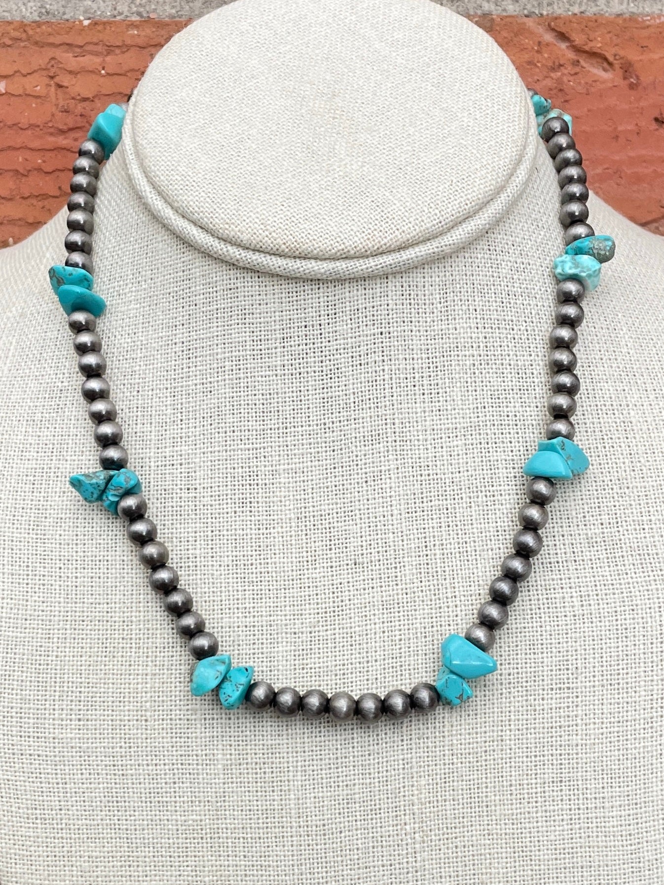 Navajo Style Pearl Necklace with Turquoise Chips