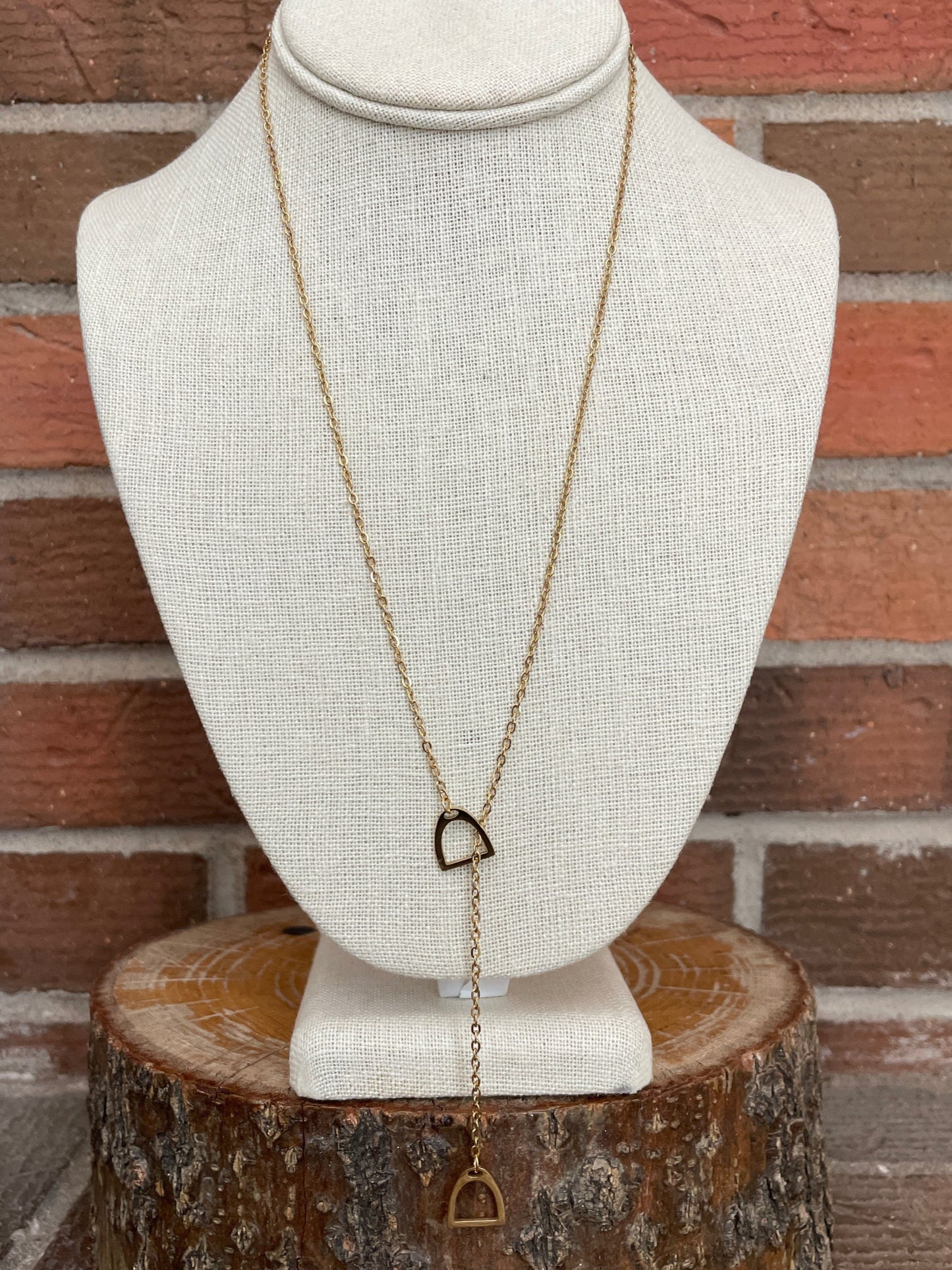 Stirrup Lariat Necklace - Gold