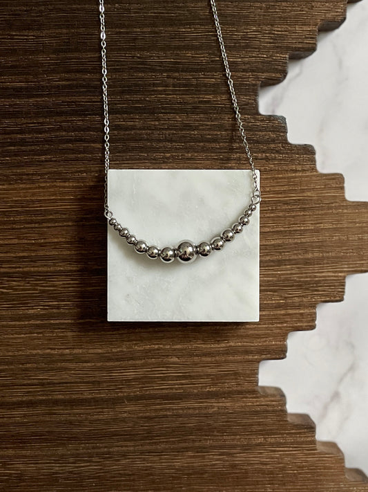 Western Pearl 2 inch Graduated Bar Necklace